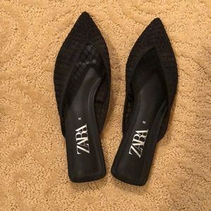 Zara Flats
